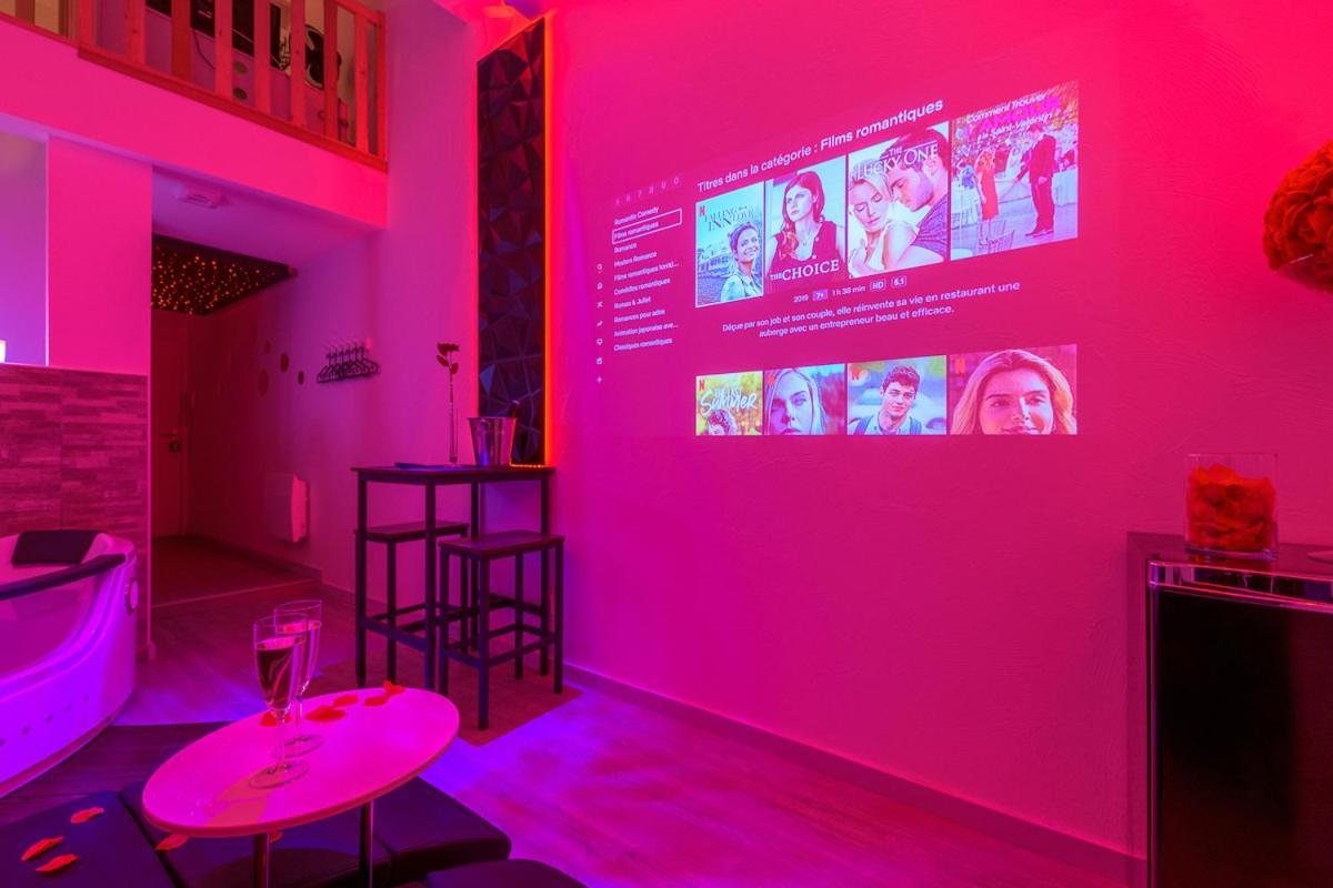 Love Room - Suite Romantique Avec Spa Privatif Le Puy-en-Velay Esterno foto
